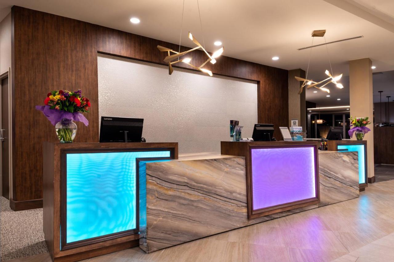 Courtyard By Marriott Charlotte Northlake Exteriör bild